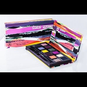 Anastasia Artist Palette